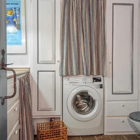 Holiday home Pet Friendly In With Kitchen *